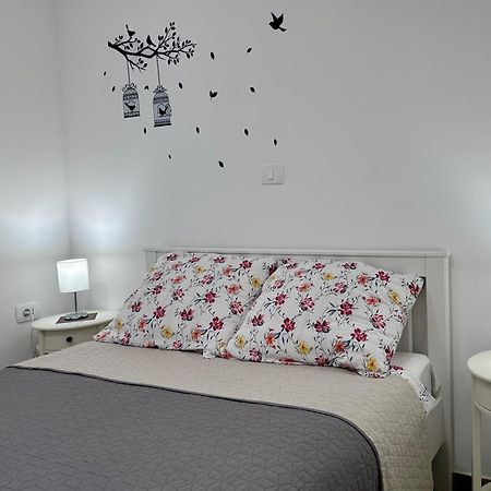 App Parenzana Apartment Groznjan Luaran gambar