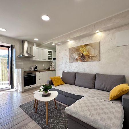 App Parenzana Apartment Groznjan Luaran gambar