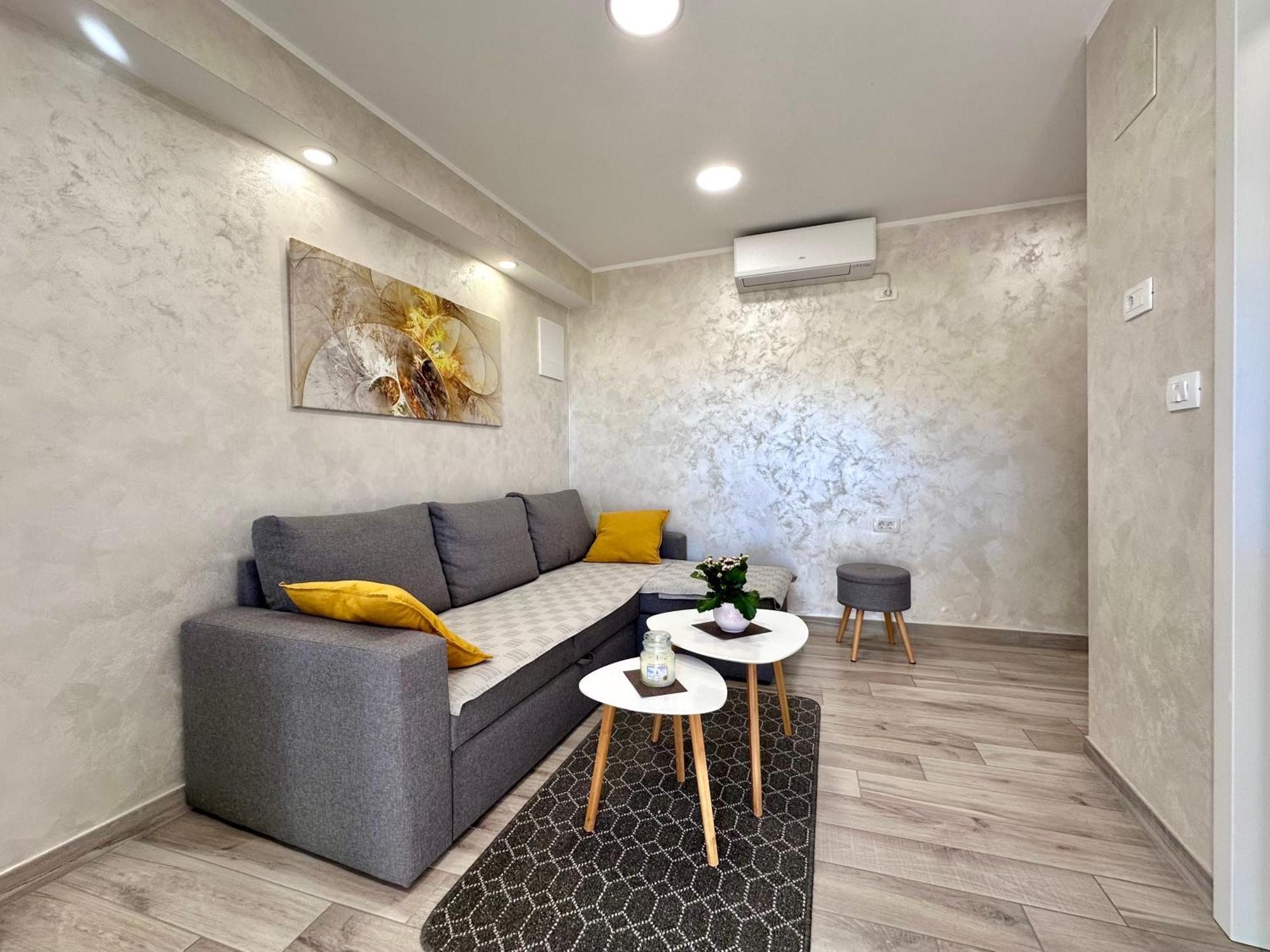 App Parenzana Apartment Groznjan Luaran gambar